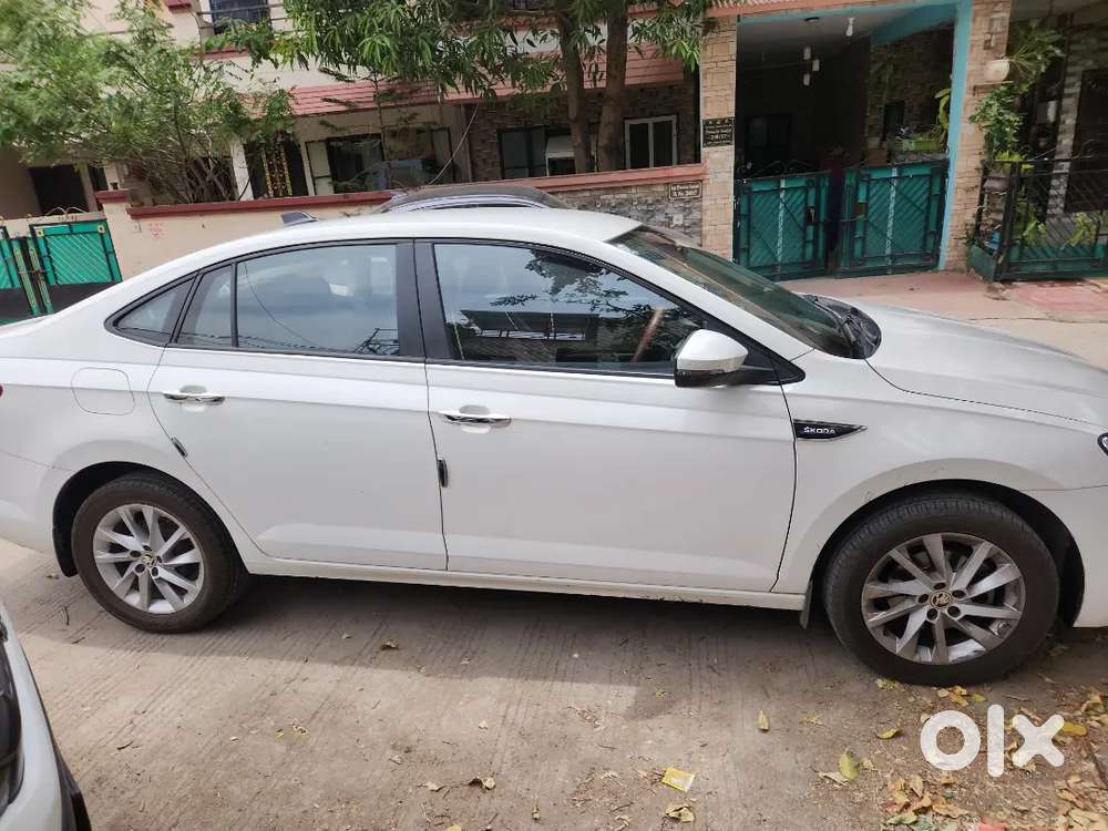Skoda Slavia 2022 Petrol Well Maintained
