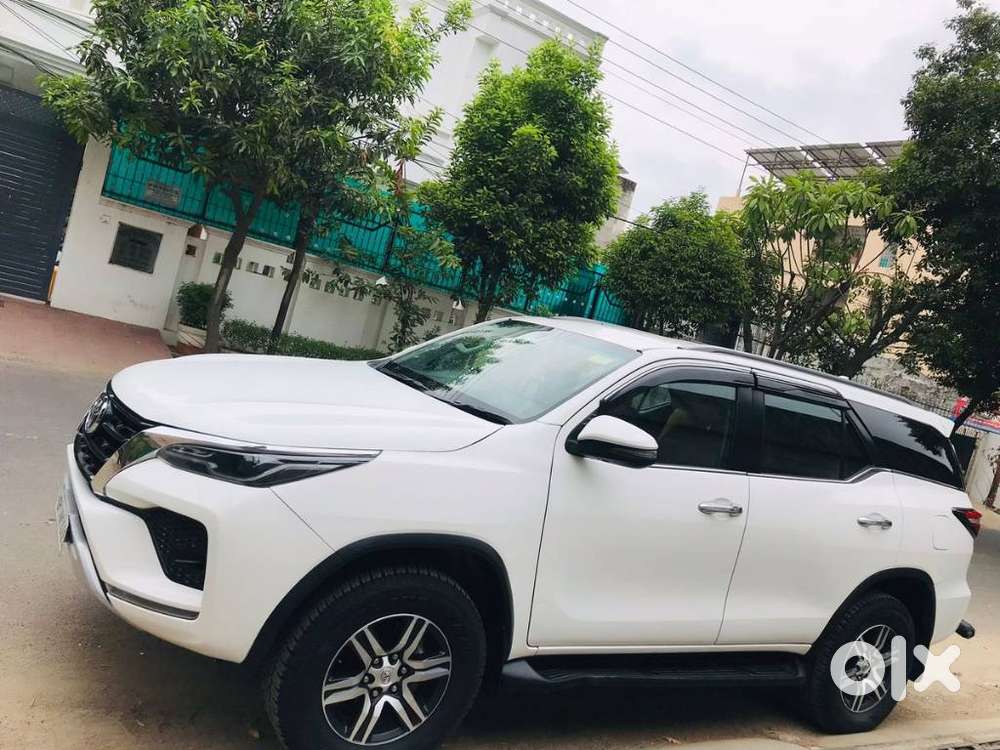 Toyota Fortuner 4x2 At 2.8 Diesel, 2023, Diesel