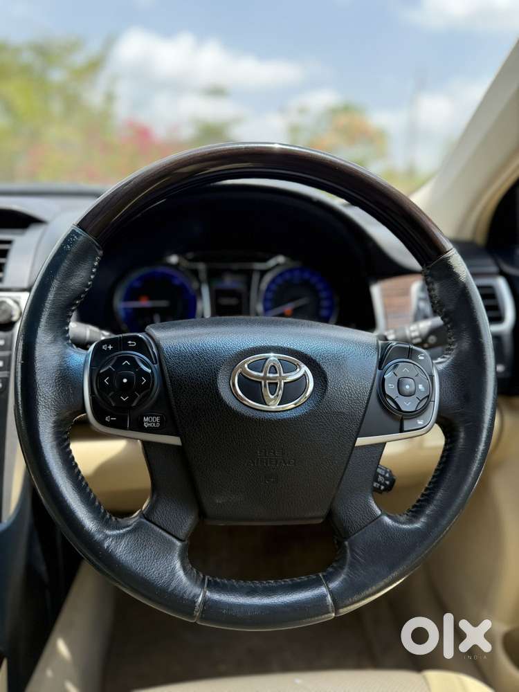 Toyota Camry Hybrid 2.5, 2017, Petrol