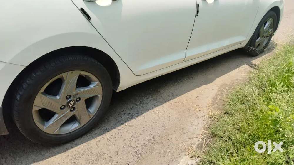 Hyundai Verna 2022 Petrol 71800 Km Driven