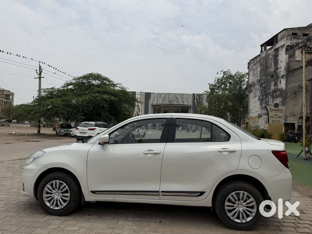 Maruti Suzuki Swift Dzire 1.2 Vxi Bsiv, 2020, Petrol