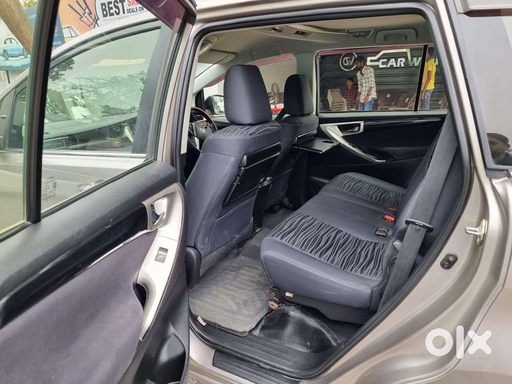 Toyota Innova Crysta