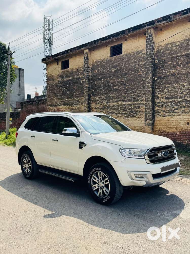 Ford Endeavour 3.2 Titanium At 4x4, 2017, Diesel