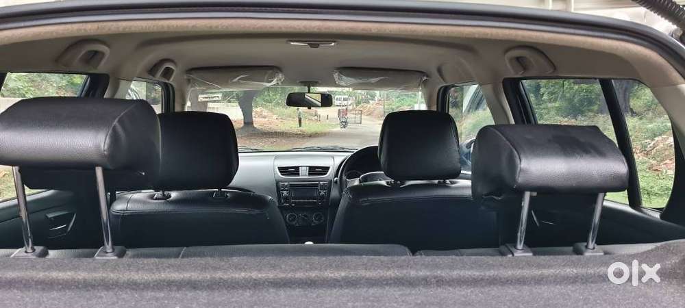 Maruti Suzuki Swift Vxi Abs Bsiv, 2015, Petrol