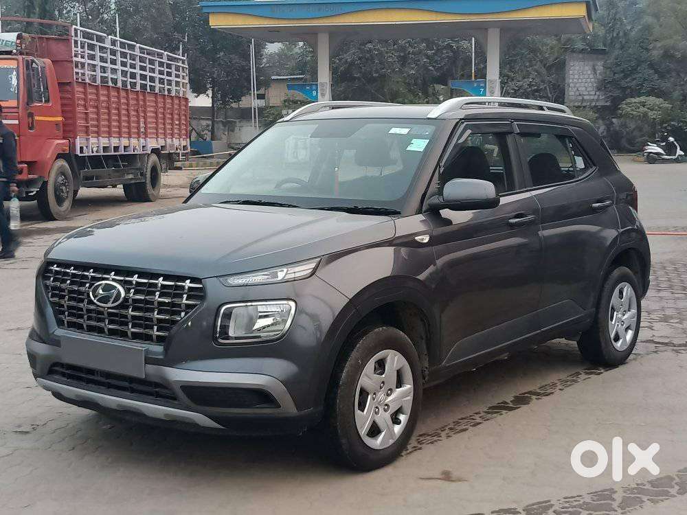 Hyundai Venue S Plus Mt 1.2 Kappa, 2022, Petrol