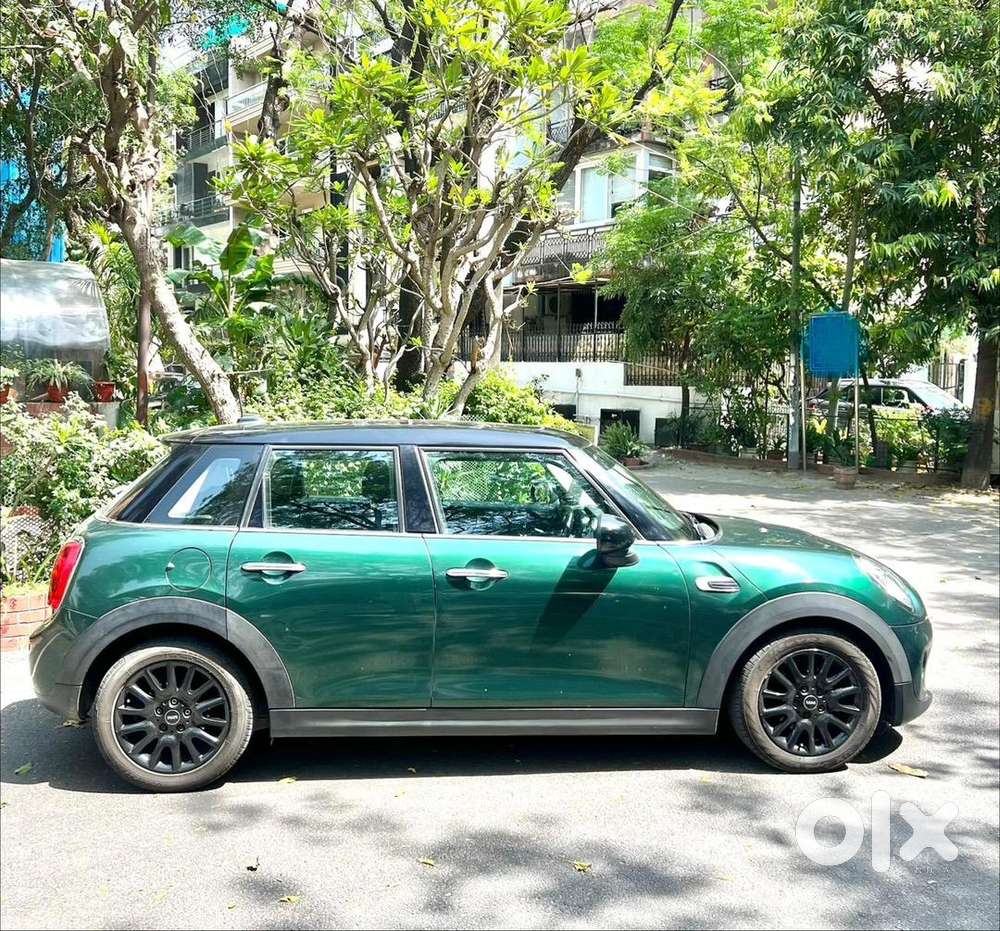 Mini Cooper  2017  Mint Condition