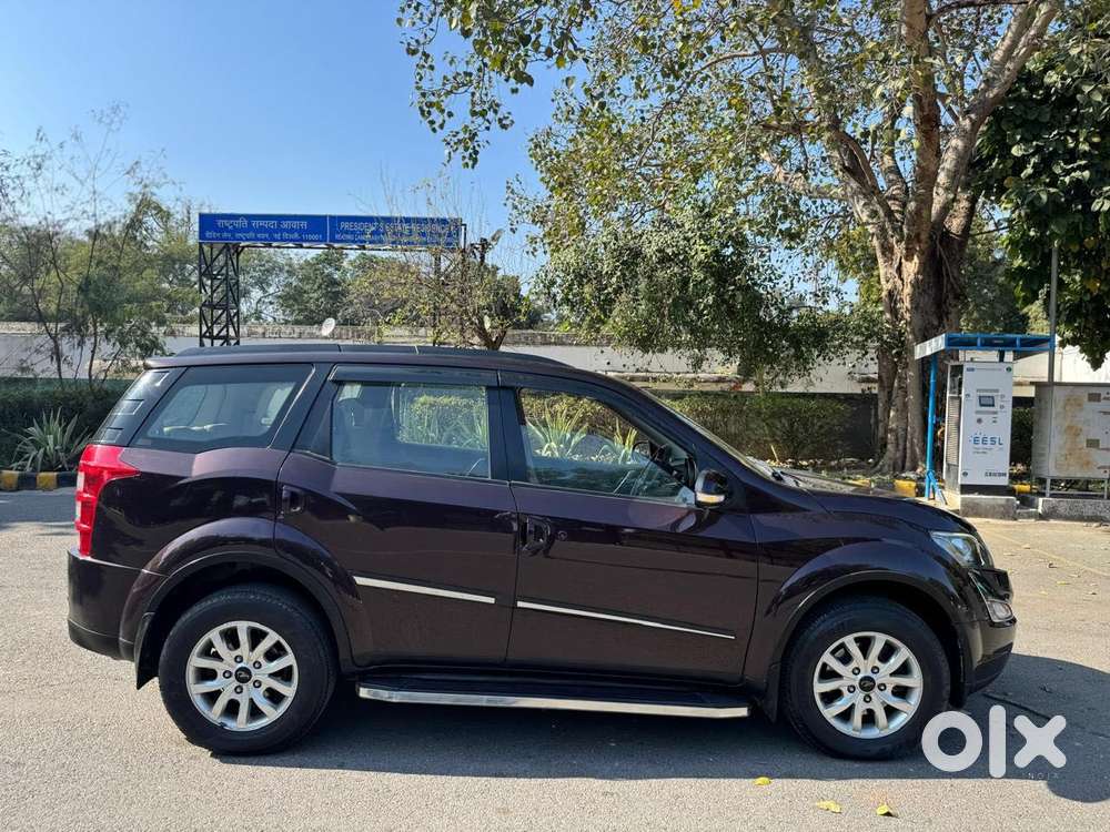 Mahindra Xuv500 W8 Dual Tone, 2015, Diesel