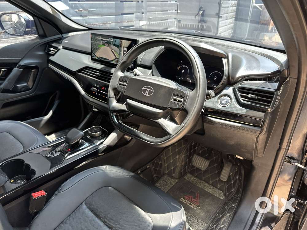 Tata Safari Accomplished Plus Dark Edition At, 2024, Diesel