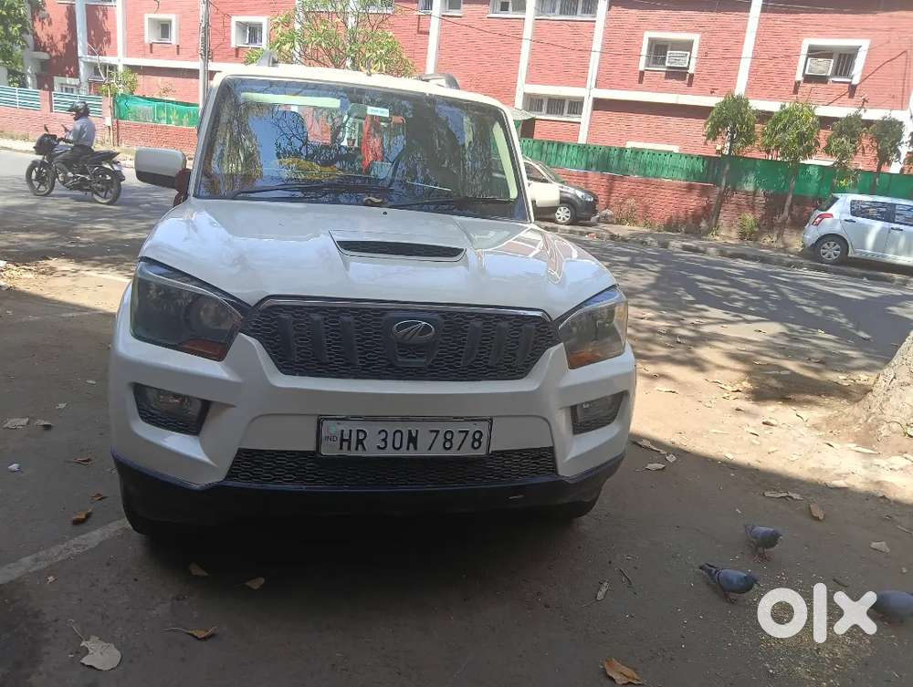 Mahindra Scorpio 2015 Diesel 90000 Km Driven