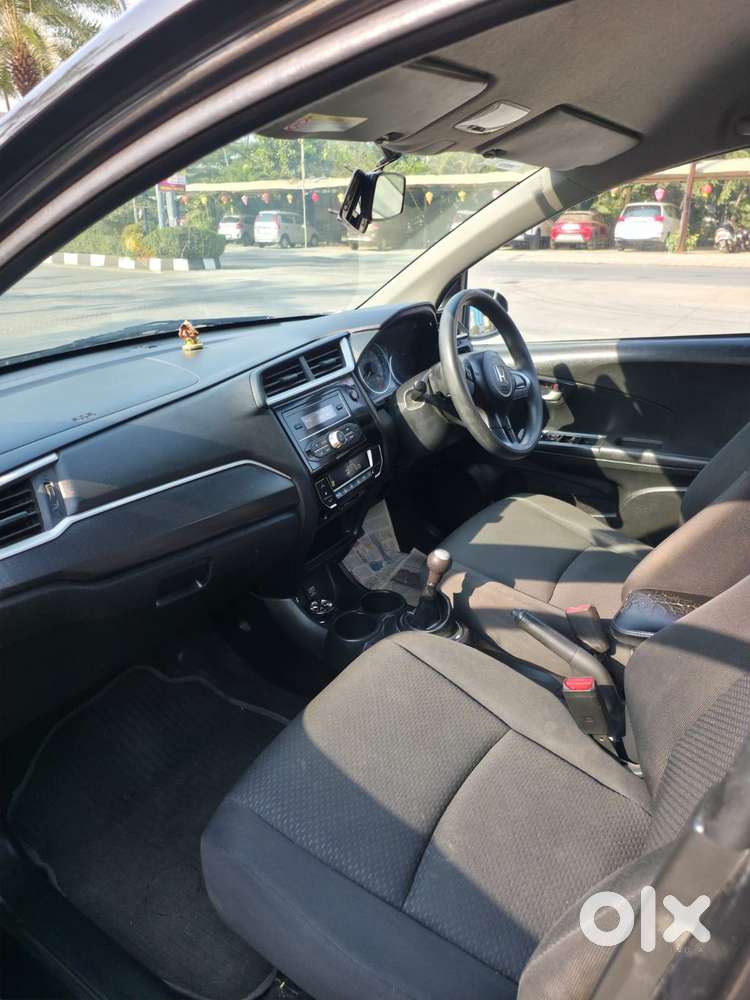 Honda Br-v I-vtec V Mt, 2016, Petrol