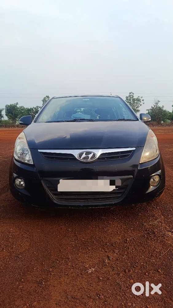 I 20  Asta, Diesel  Black Colour