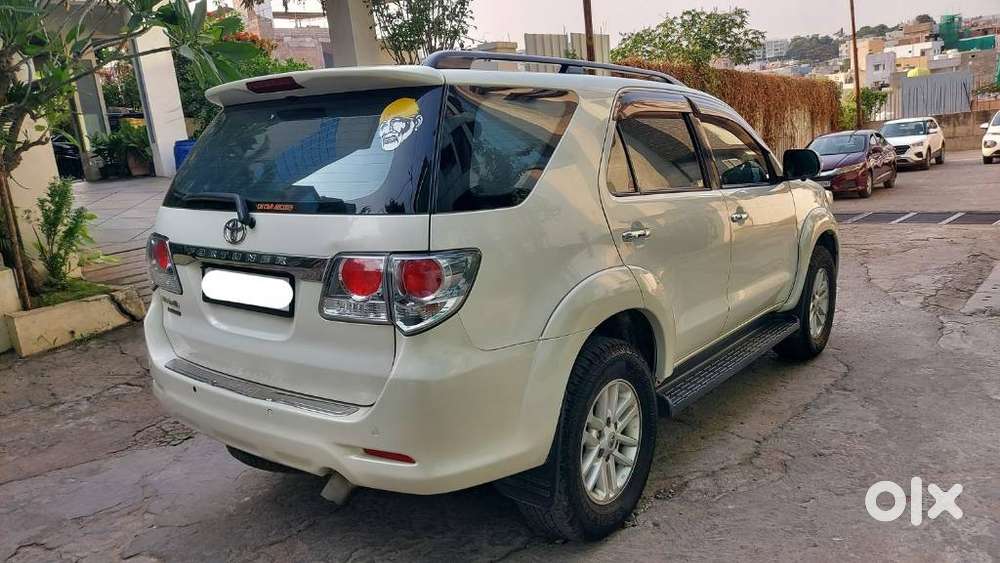 Toyota Fortuner 3.0 4x2 Automatic, 2013, Diesel