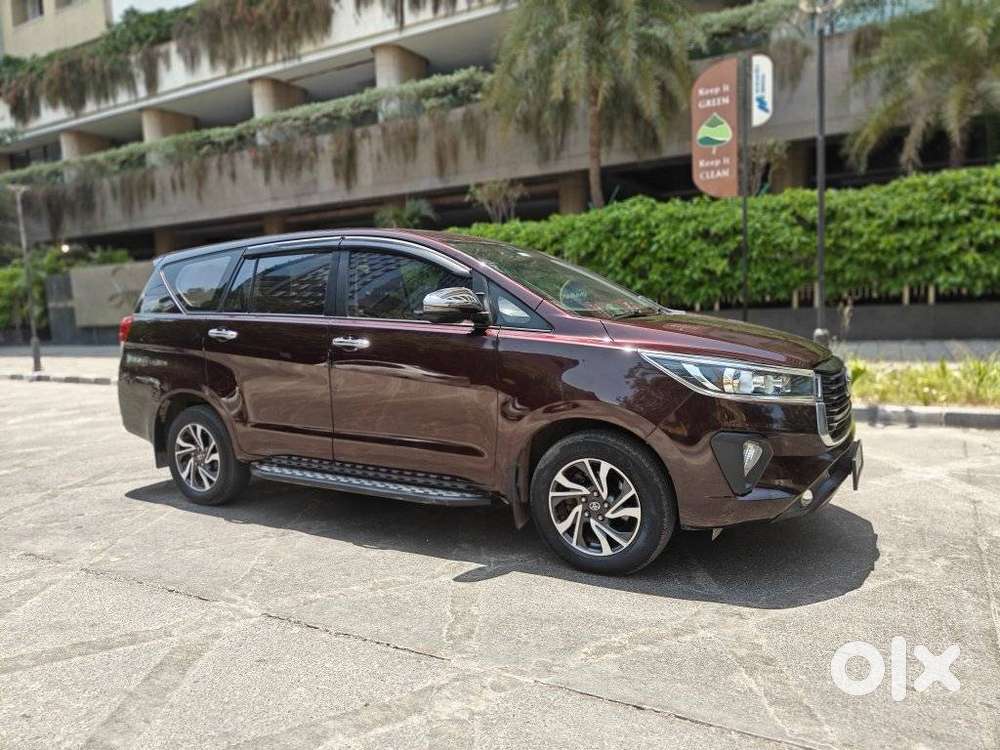 Toyota Innova Crysta 2.4 G Plus Mt 8 Str, 2021, Diesel