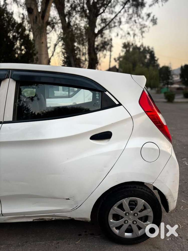 Hyundai Eon 2015 Petrol Well Maintained