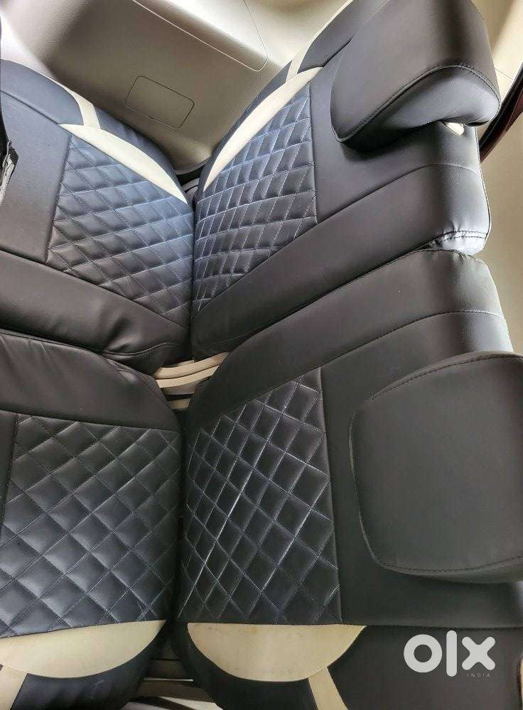 Maruti Suzuki Ertiga 1.5 Zxi Plus Shvs, 2022, Petrol