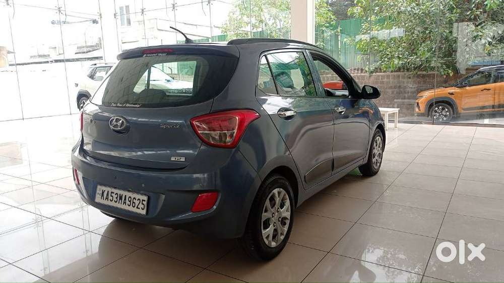 Hyundai Grand I10 Sportz, 2013, Petrol