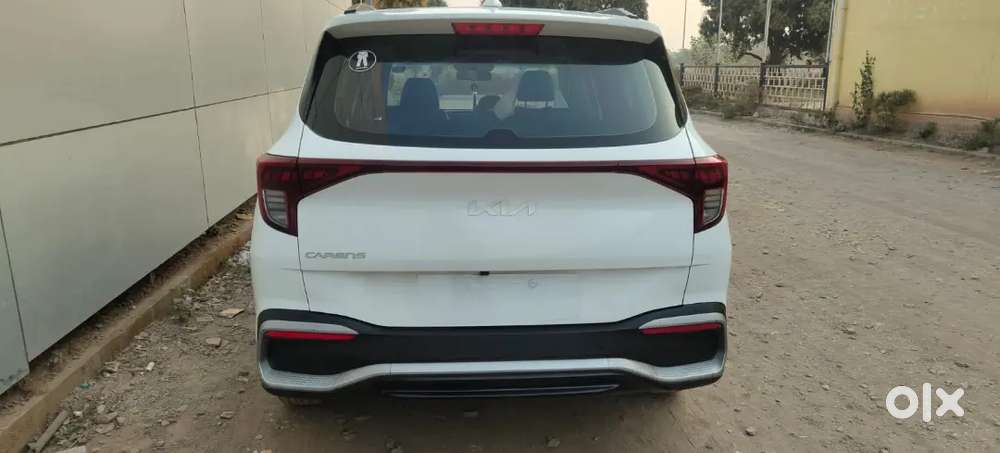 Kia Carens 2021 Diesel Well Maintained