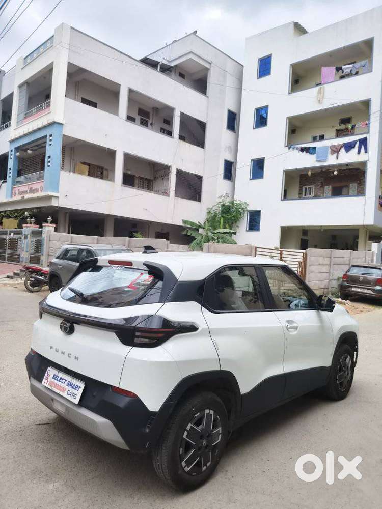 Tata Punch Accomplished Amt, 2026, Petrol