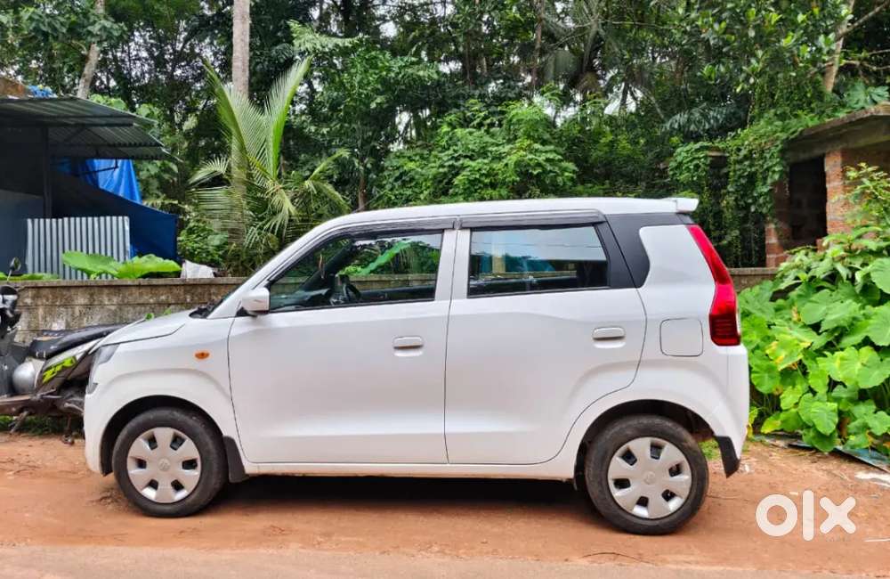 Maruti Suzuki Wagon R Stingray 2024 Petrol Well Maintained