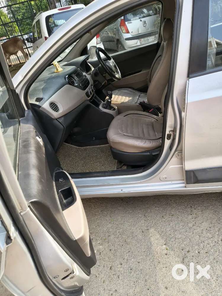 Hyundai Xcent 2015