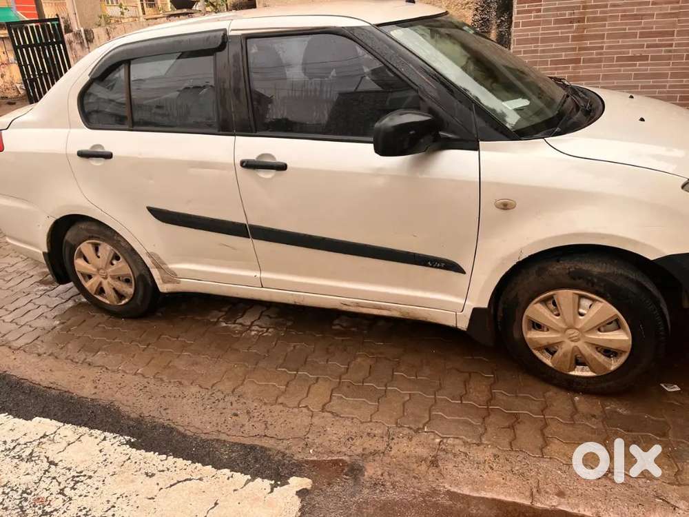Maruti Suzuki Dzire 2011 Pure Petrol Price Is Negotiable