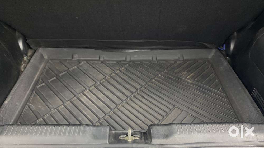 Maruti Suzuki Swift 2018 Amt Vxi, 2022, Petrol