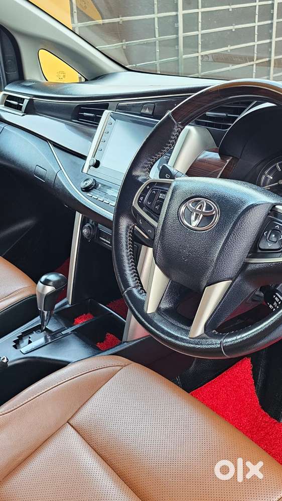 Toyota Innova Crysta 2.8z Automatic, 2021, Diesel