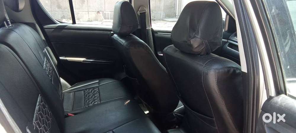 Maruti Suzuki Swift Vxi + Manual, 2015, Petrol