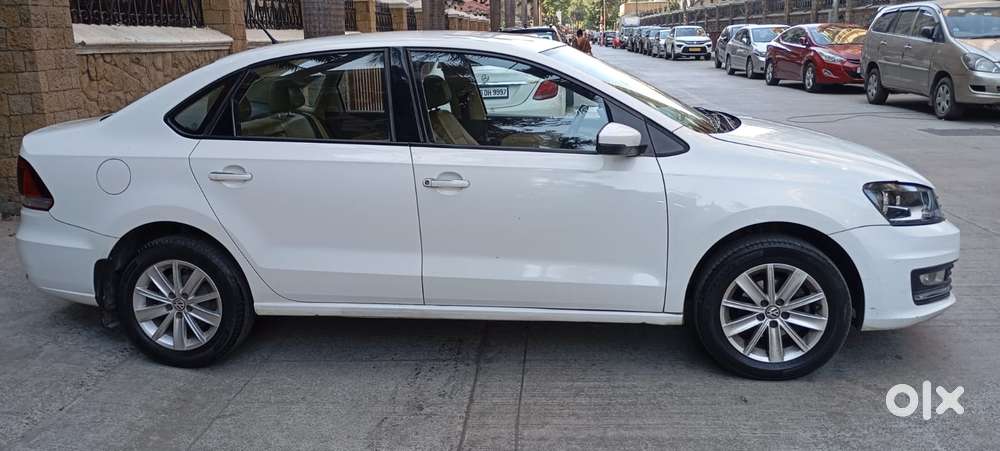 Volkswagen Vento 1.2 Highline Plus At 16 Alloy, 2016, Petrol