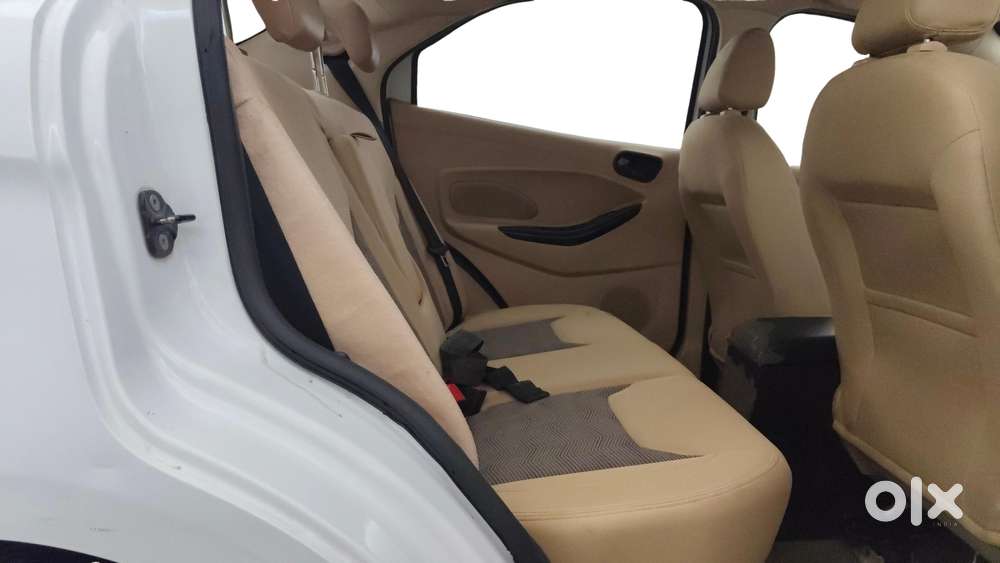 Ford Figo Aspire Titanium, 2016, Petrol