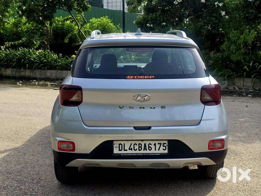 Hyundai Venue 1.2 S Plus, 2021, Petrol