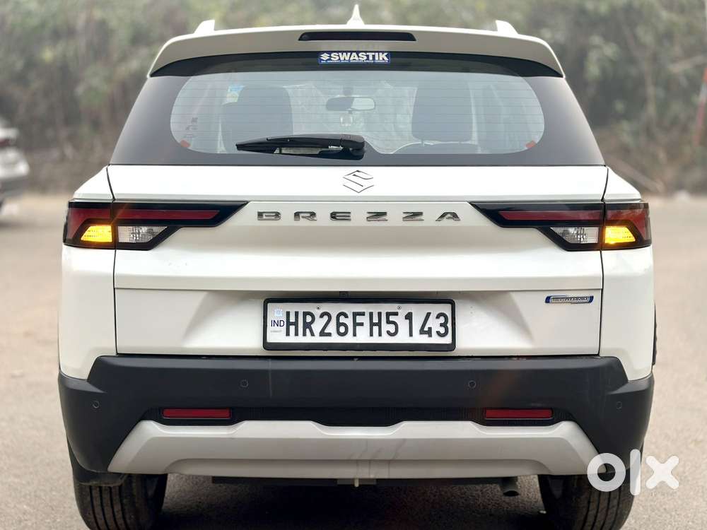 Maruti Suzuki Vitara Brezza 1.5 Zxi At, 2024, Petrol