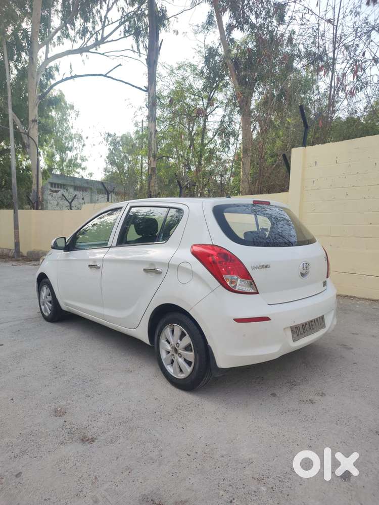 Hyundai I20 Sportz 1.2 Bs-iv, 2013, Cng & Hybrids
