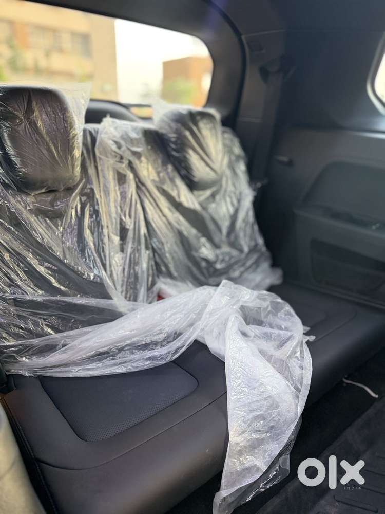 Tata Safari Adventure X Plus 7 Str Dark Edition At, 2026, Diesel
