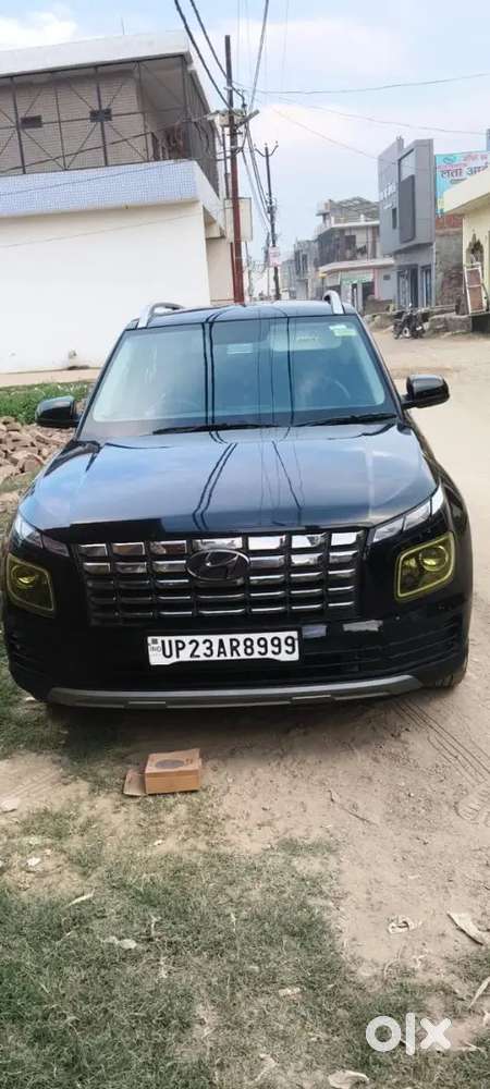 Hyundai Venue 1.5 Crdi 2025, Sunroof Push Button Top Model