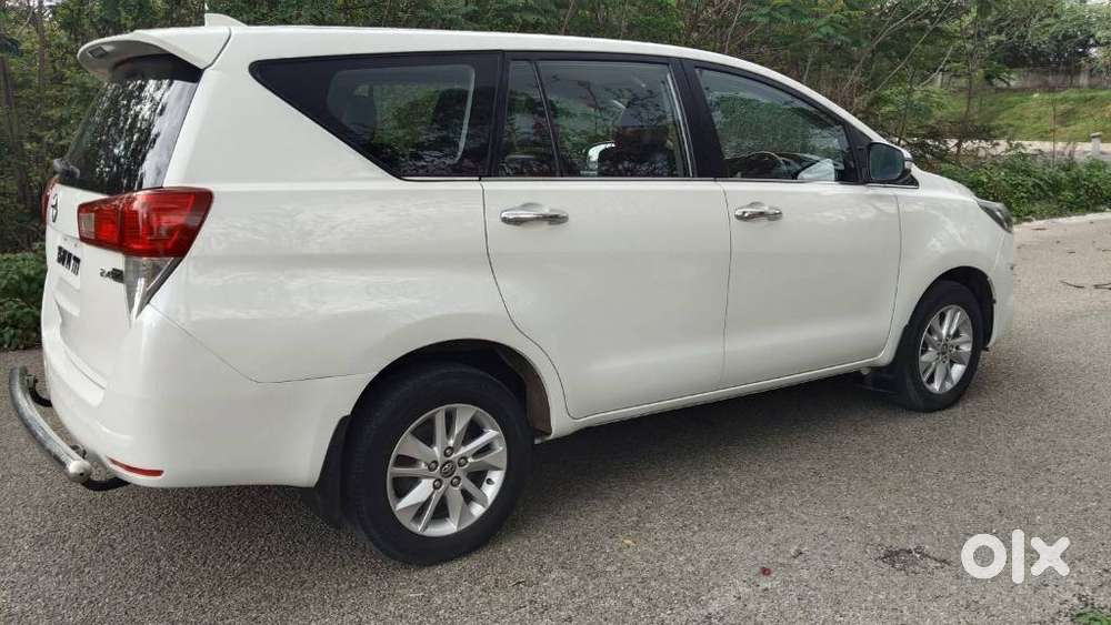 Toyota Innova Crysta 2.4 Z 7 Str, 2017, Diesel