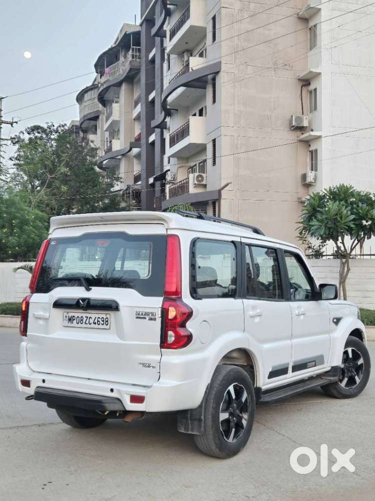 Mahindra Scorpio Classic 2.2 S 11 Mt 7 Str, 2023, Diesel