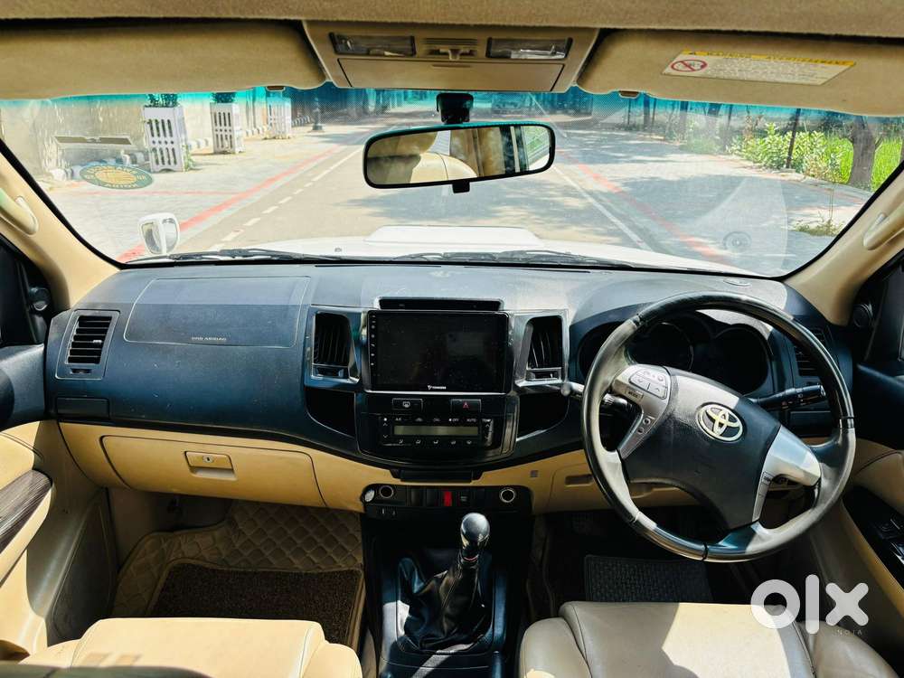 Toyota Fortuner 2011-2016 4x2 Manual, 2014, Diesel