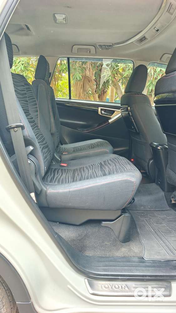 Toyota Innova Crysta Touring Sport 2.4 Mt, 2017, Diesel