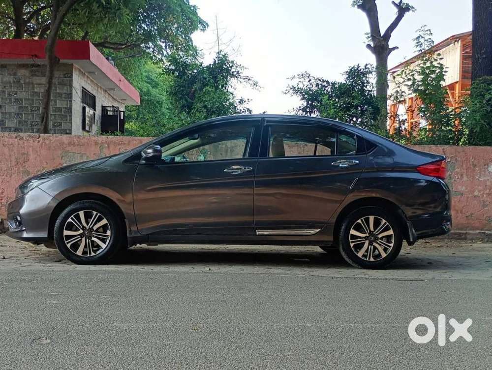 Honda City I-vtec V, 2017, Petrol
