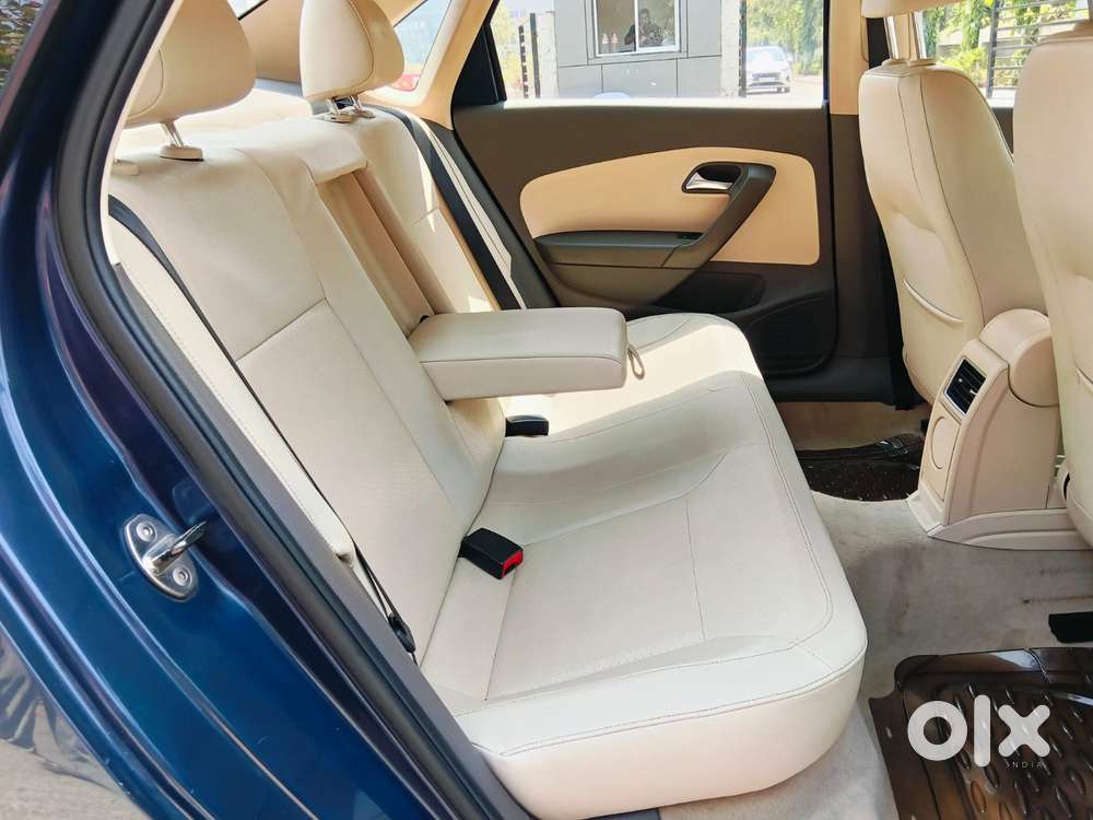 Volkswagen Vento 1.2 Tsi Highline Plus At, 2015, Petrol