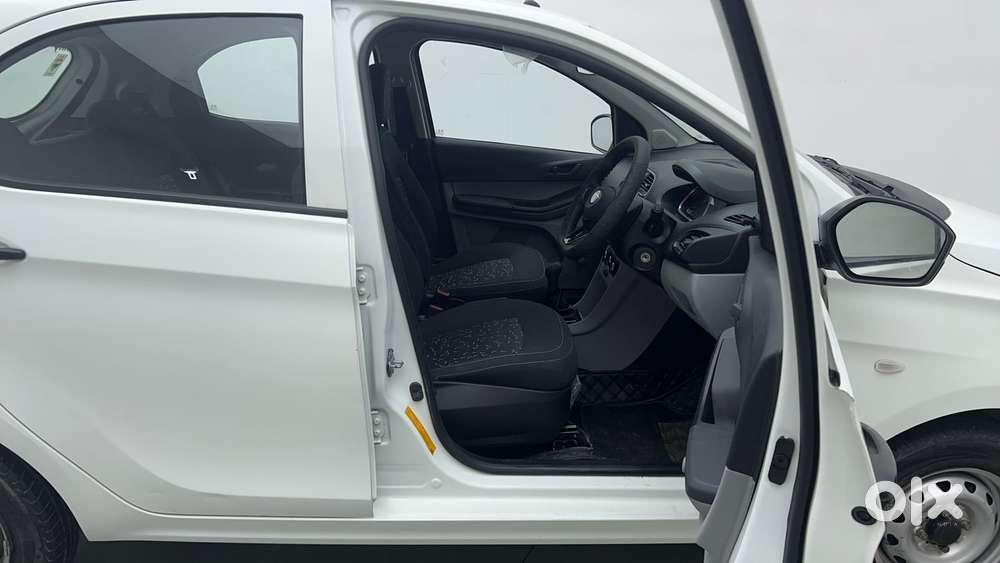 Tata Tiago Xe, 2024, Petrol