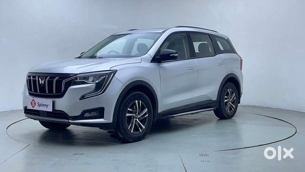 Mahindra Xuv700 2.0 Ax 5 Petrol Mt Str, 2021, Petrol