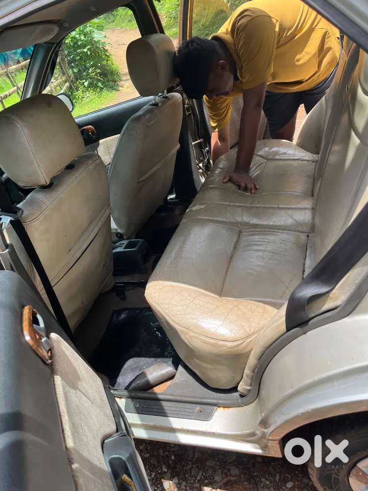 Maruti Suzuki Esteem 2003 VX