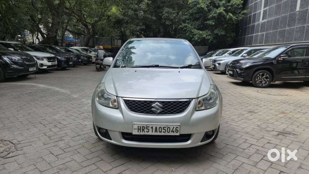 Maruti Suzuki Sx4 Zxi Mt Bsiv, 2012, Petrol