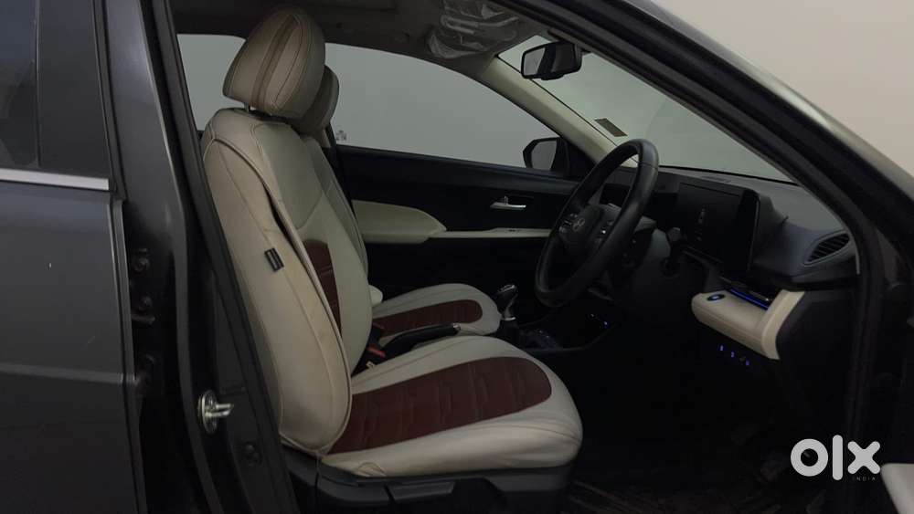 Hyundai Verna 1.5 Sx Petrol Mt, 2023, Petrol