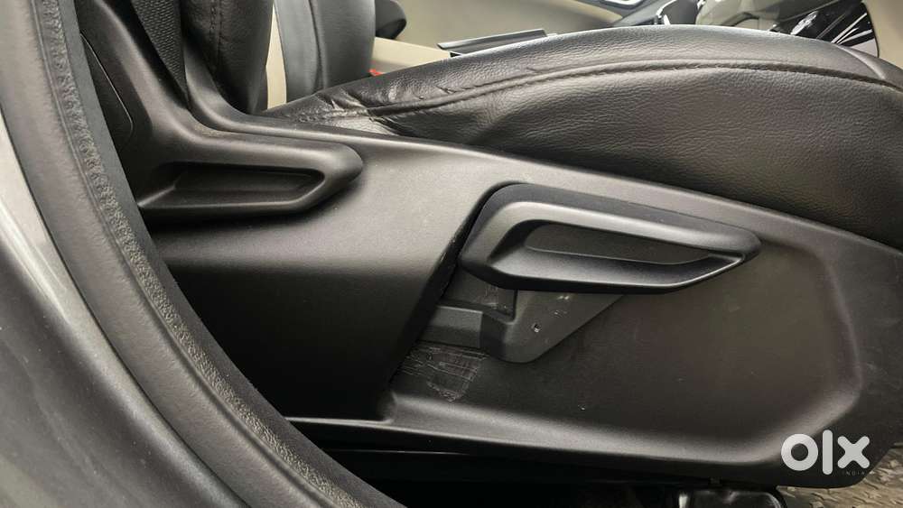 Tata Nexon 1.2 Revotron Xza Plus, 2021, Petrol