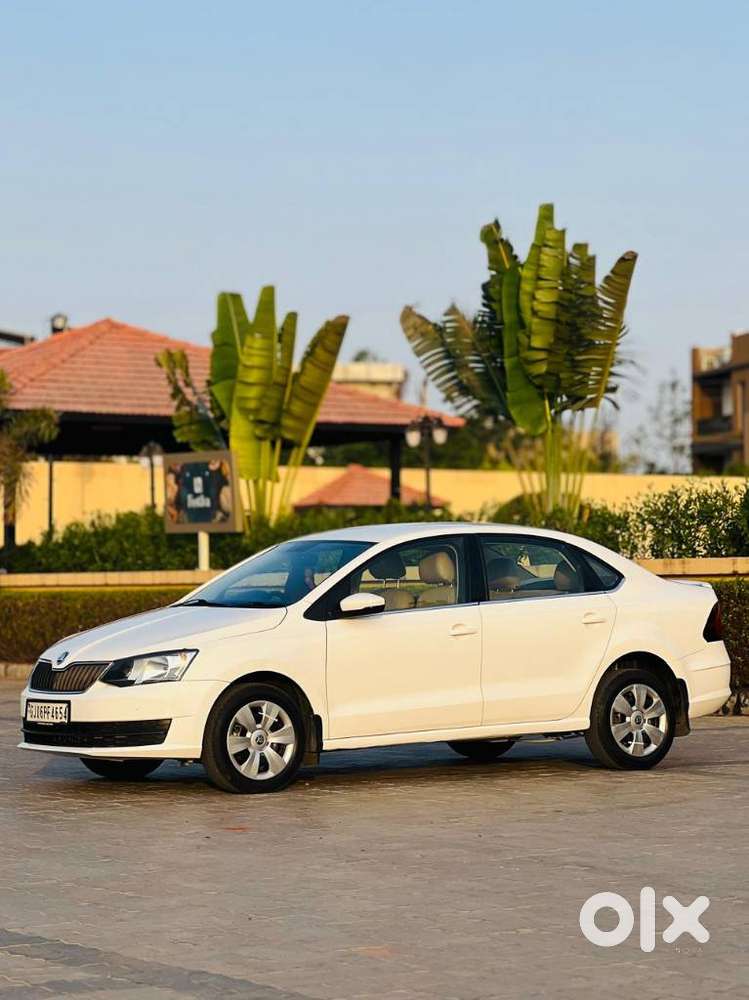 Skoda Rapid 1.0 Tsi Active, 2021