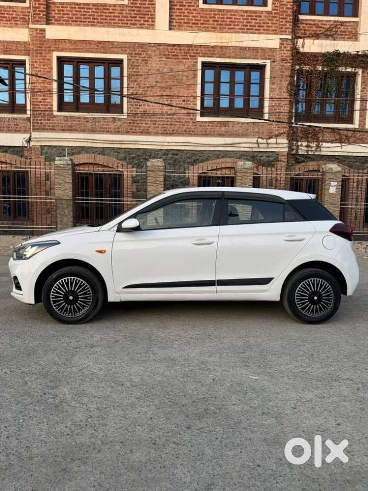 Hyundai I20 Era 1.4 Crdi 6 Speed Bs-iv, 2018, Diesel