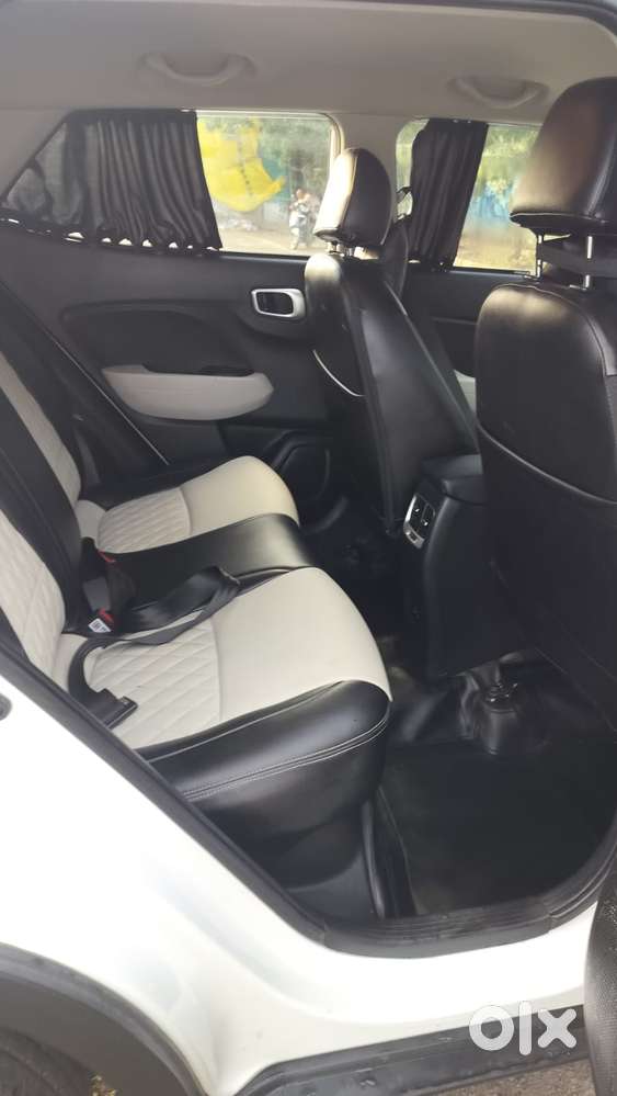 Hyundai Venue 1.2 S Plus, 2023, Petrol